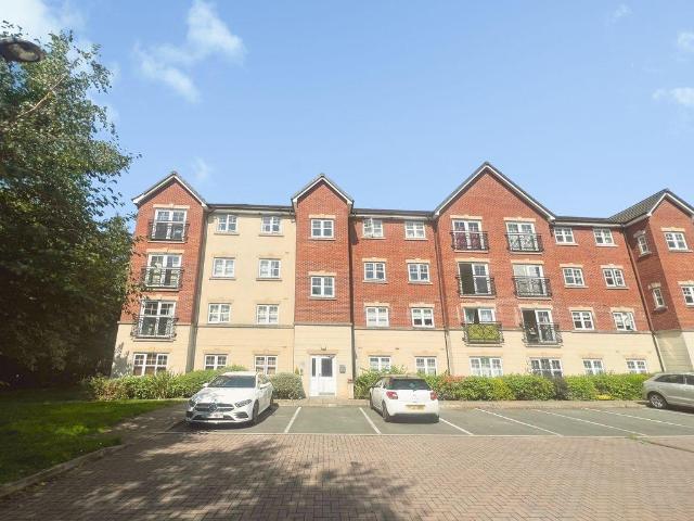 Flat for sale in Bank Top, Lee Bank