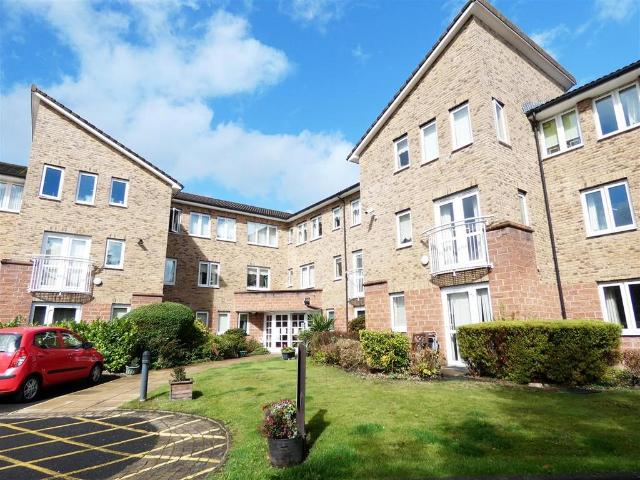 Flat for sale in Huyton, Knowsley