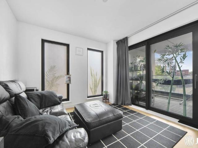 Flat for sale in Stratford Marsh, Greater London
