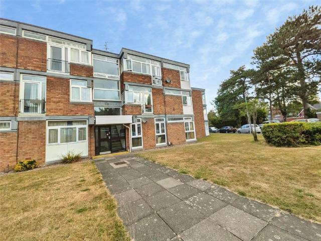 Flat for sale in West Midlands