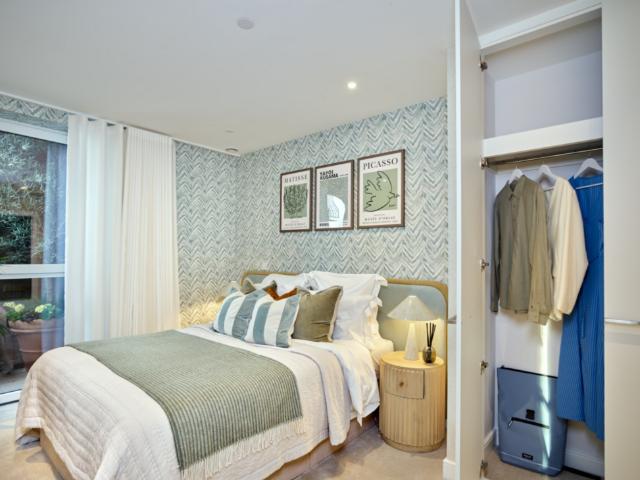 Flat for sale in Alperton, Greater London