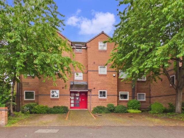 Flat for sale in Gedling, Isle Of Man