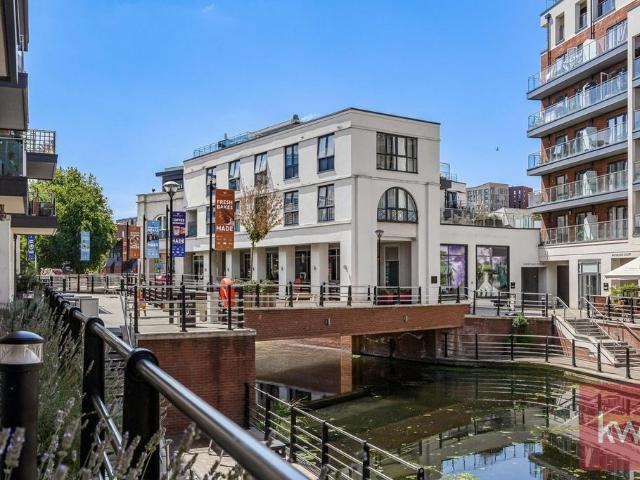 Flat for sale in Fishery, Maidenhead