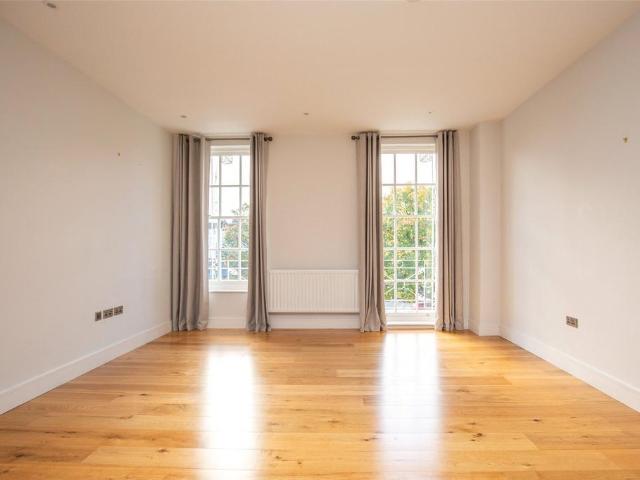 Flat for sale in Tyndall's Park, Feckenham