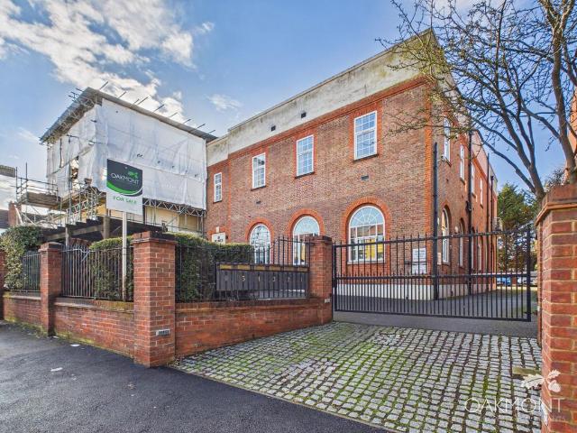 Flat for sale in Hornchurch, Isle Of Man