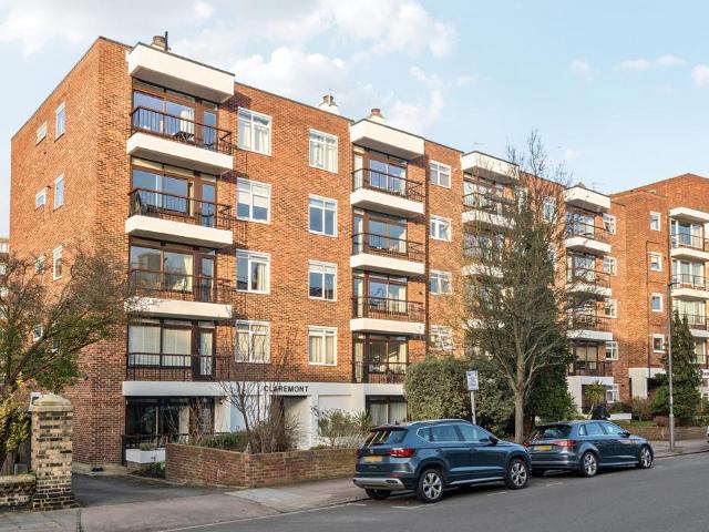 Flat for sale in Putney, Isle Of Man