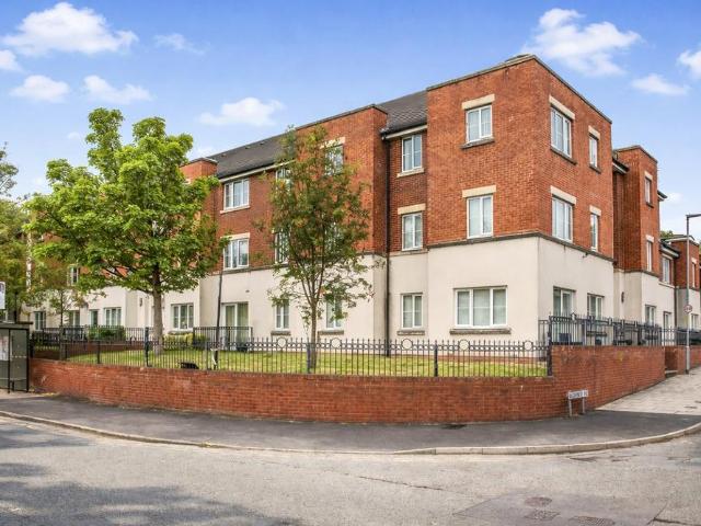 Flat for sale in Bottling Wood, Wigan