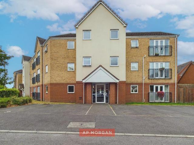 Flat for sale in Yardley Wood, Birmingham