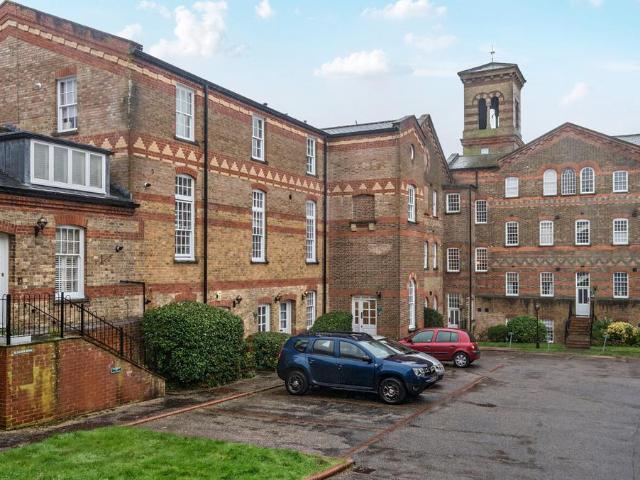Flat for sale in Southdowns Park, Perryfields