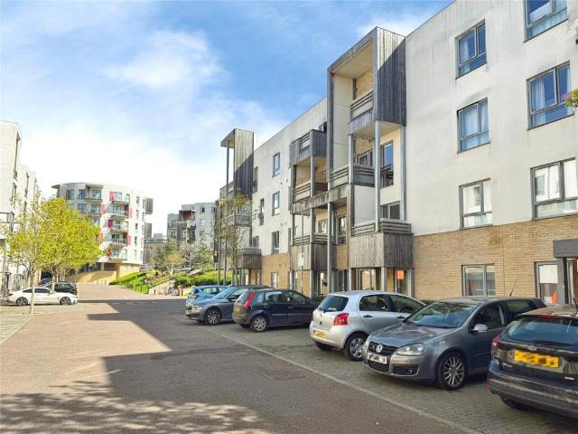 Flat for sale in Arbury, Cambridgeshire