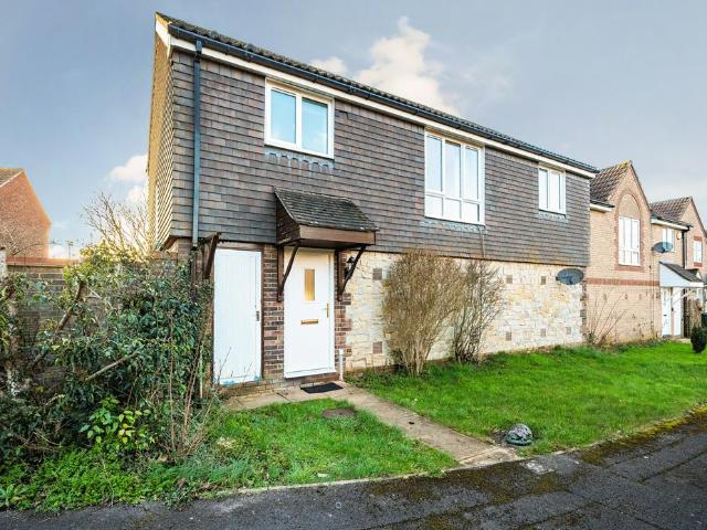 Flat for sale in Yate Rocks, Yate