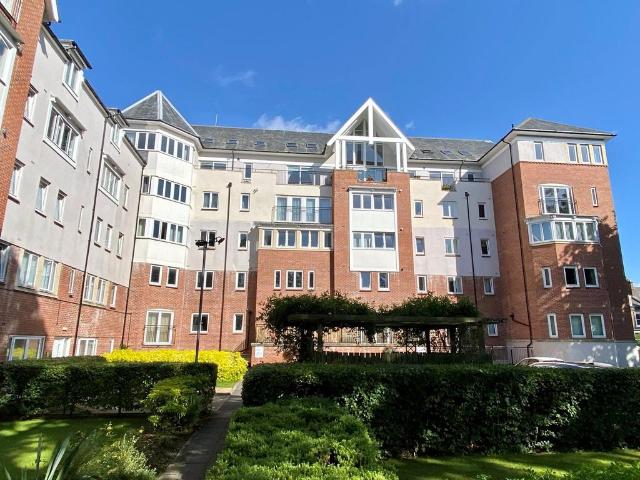 Flat for sale in Ashbrooke, Isle Of Man