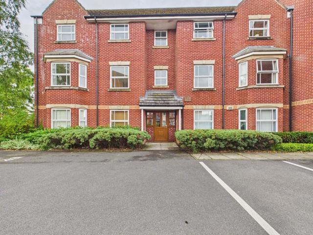 Flat for sale in Northallerton, York and North Yorkshire