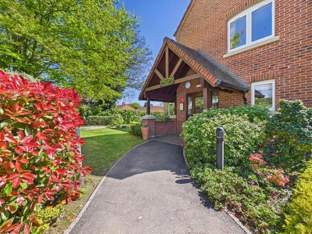 Flat for sale in Comers, Norfolk