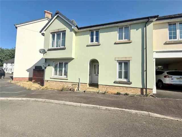 Flat for sale in Derby, Kentisbury