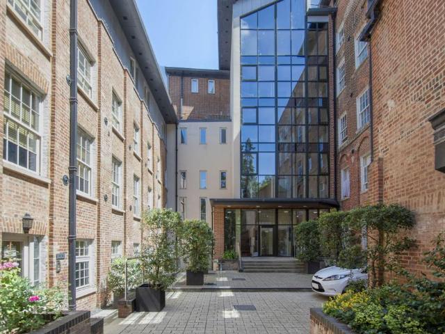 Flat for sale in Lakenham, East Bank