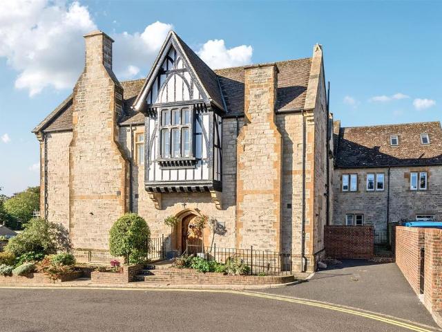 Flat for sale in Fordington, East Dorset