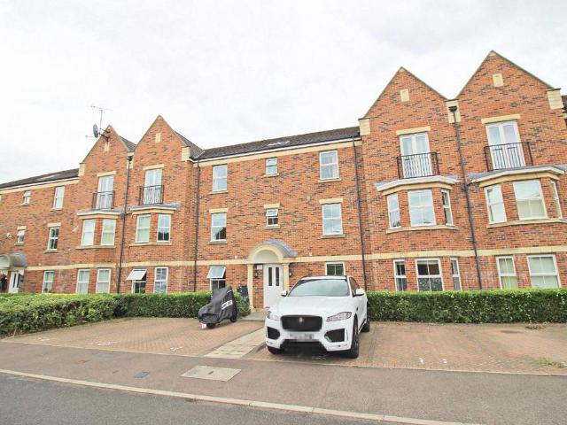 Flat for sale in Isle Of Man