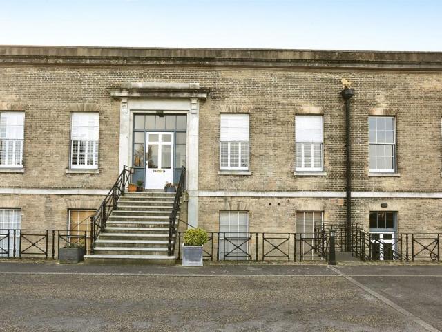 Flat for sale in Priddy's Hard, Middlecroft