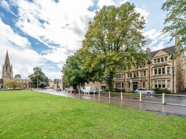 Flat for sale in Black Bourton, Oxfordshire