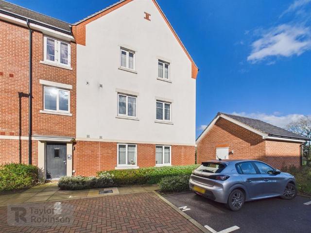Flat for sale in Glynde, West Sussex