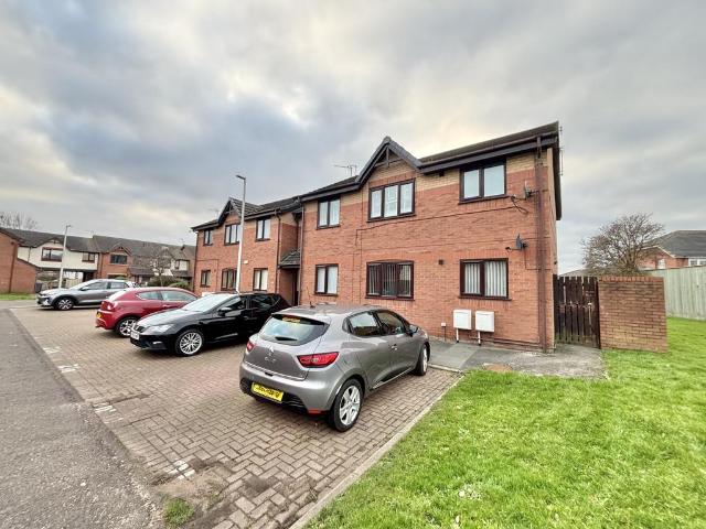 Flat for sale in Claremont, Blackpool