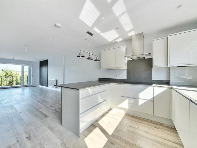 Flat for sale in London Borough of Bromley, Greater London