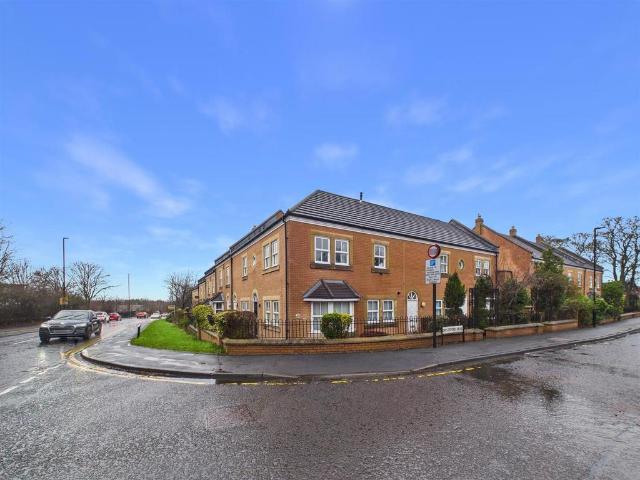 Flat for sale in High Heaton, Isle Of Man