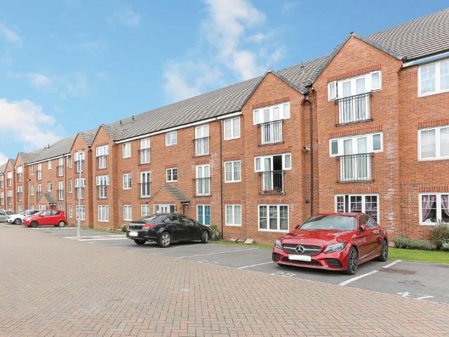 Flat for sale in Hall End, West Bromwich