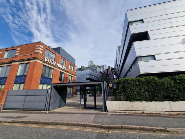 Flat for sale in Broadheath, Trafford Park