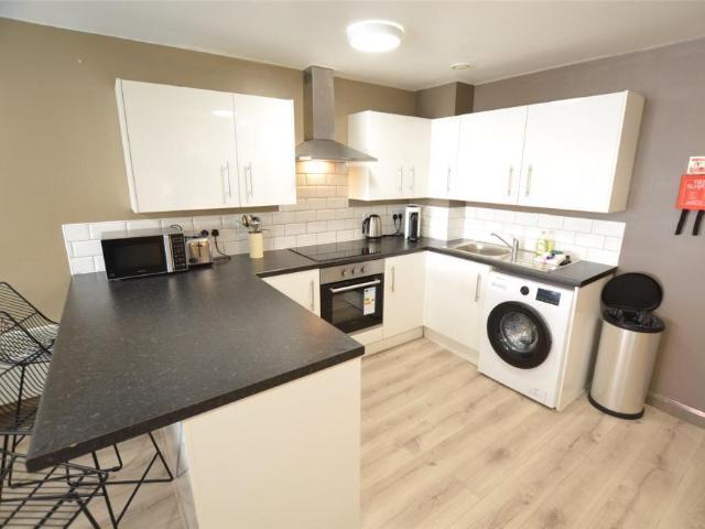Flat for sale in Milton, Hamerton