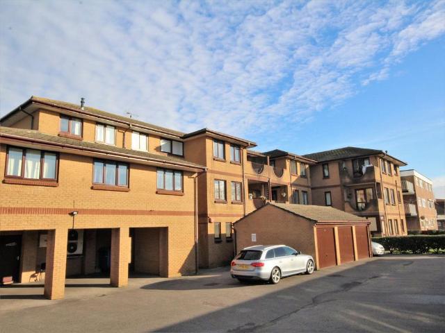 Flat for sale in Poole