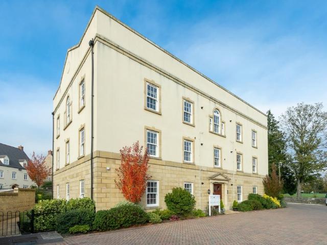 Flat for sale in Black Bourton, Oxfordshire