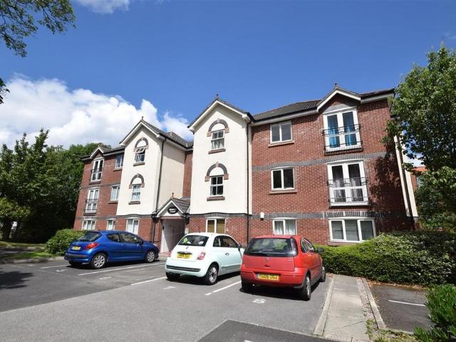 Flat for sale in Georgia, Isle Of Man