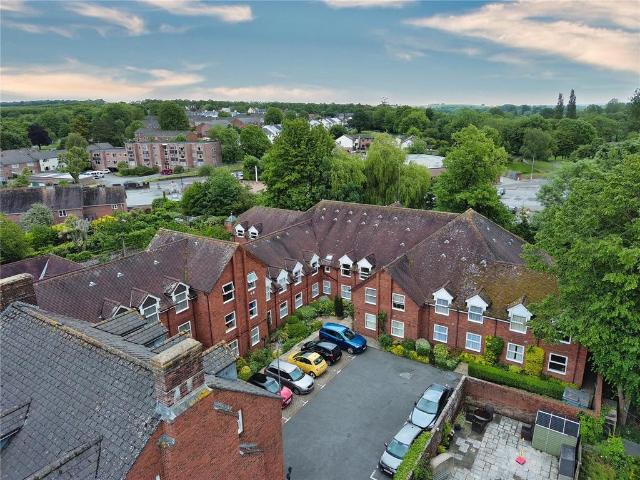 Flat for sale in Blandford Forum, Blandford
