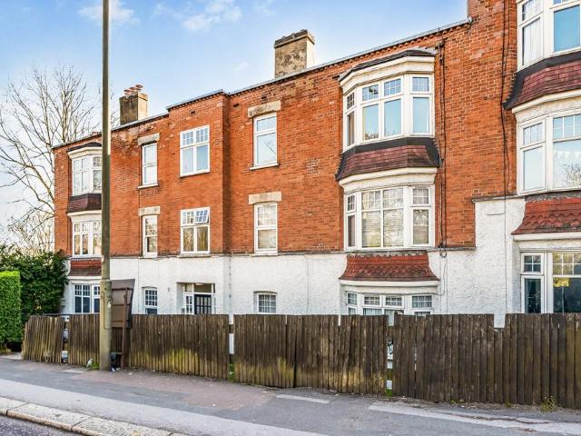 Flat for sale in High Barnet, Isle Of Man