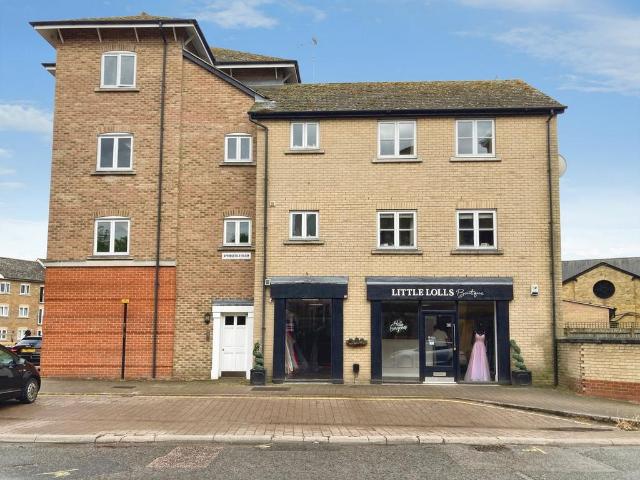 Flat for sale in Moulsham, Chelmsford