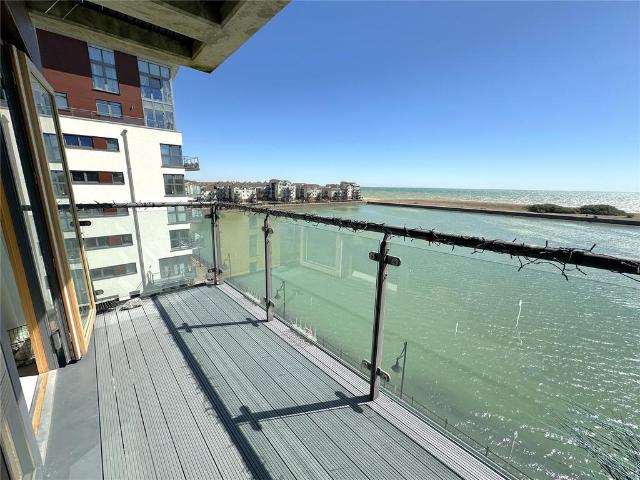 Flat for sale in Sovereign Harbour, Eastbourne