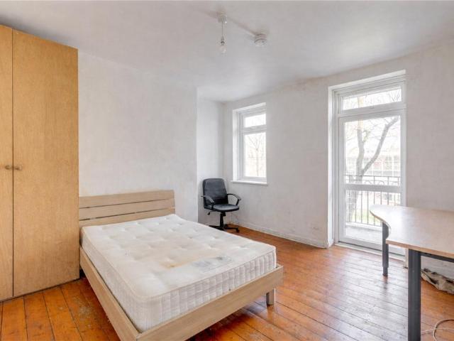 Flat for sale in Hammersmith, Isle Of Man