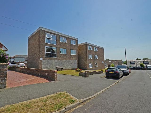 Flat for sale in Drayton, Isle Of Man