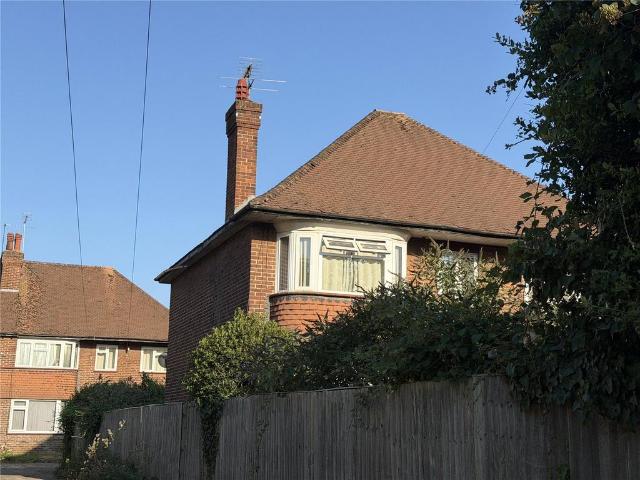 Flat for sale in Slough