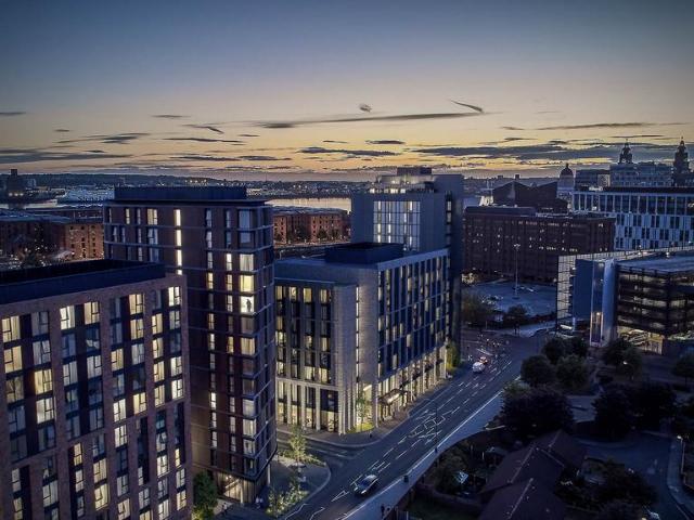 Flat for sale in Chinatown, Calderstones