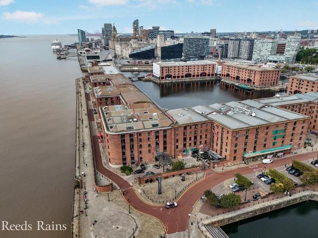 Flat for sale in Waterfront, Calderstones