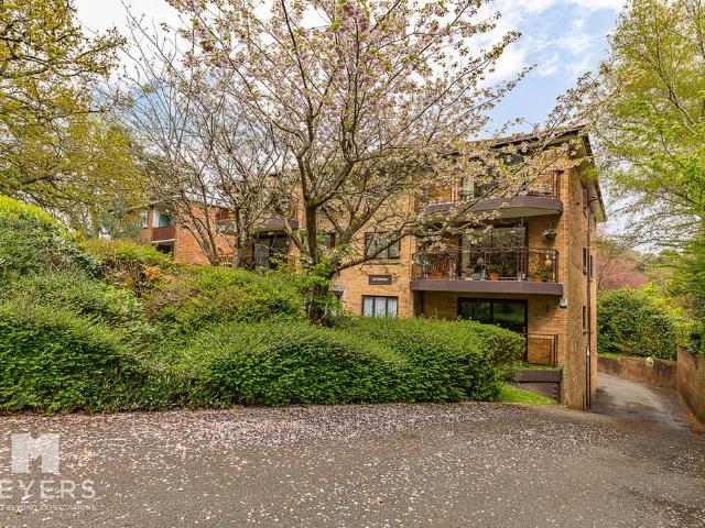 Flat for sale in Isle Of Man