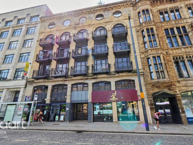 Flat for sale in Woodhouse, West Yorkshire