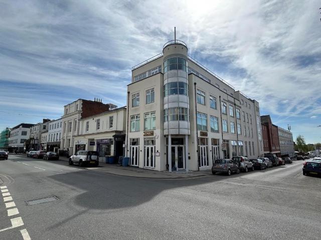 Flat for sale in Milverton, Green Close