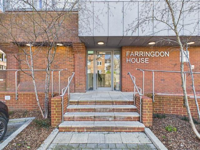Flat for sale in Blackwell, Perryfields