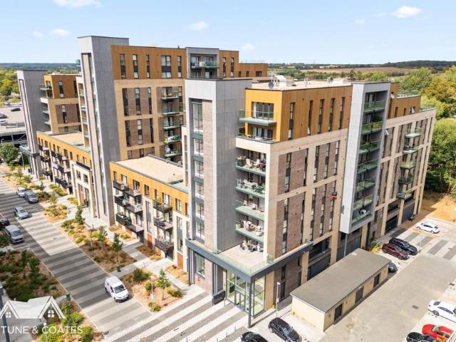 Flat for sale in Burnt Mill, Harlow
