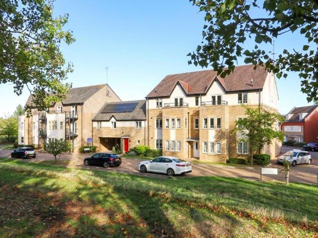Flat for sale in Great Linford, Milton Keynes