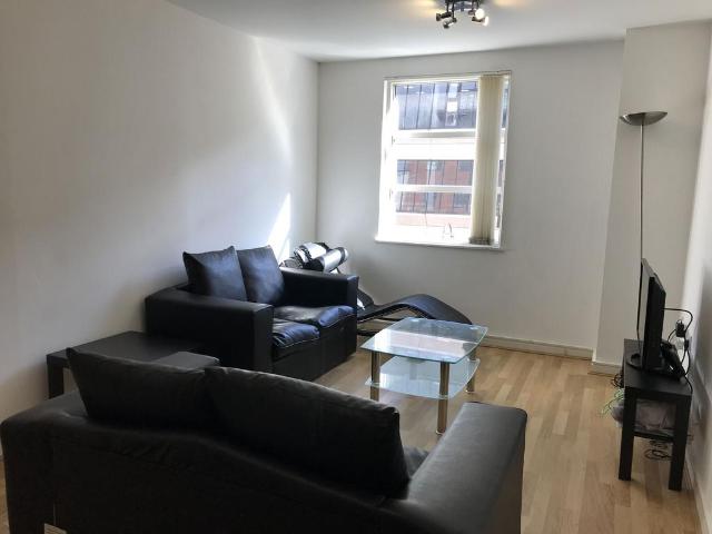 Flat for sale in City Centre, Georgia